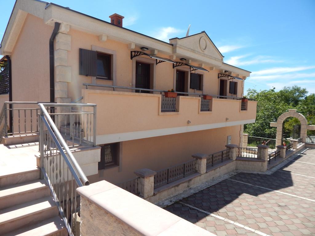 Apartmani Zona Sveti Stefan Exterior foto