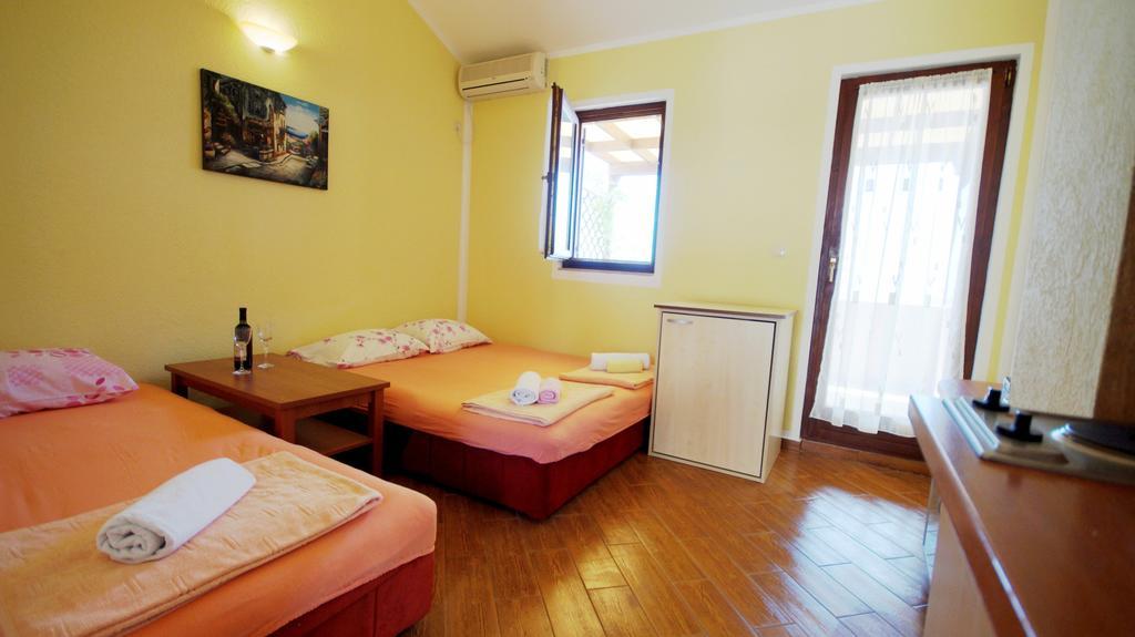 Apartmani Zona Sveti Stefan Exterior foto
